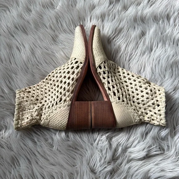 FREE PEOPLE In The Loop Woven Boots Size 37 - Picture 7 of 14